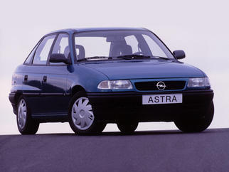 Astra F Classic (ulepszenie 1994)